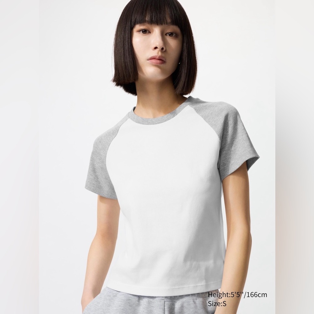 Uniqlo Women’s Grey & White Baby Tee | Raglan Sleeve